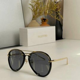 Picture of Valentino Sunglasses _SKUfw47034215fw